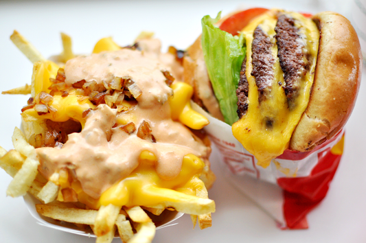 Man Gets Sick After Finding An Unpleasant Surprise In His In-N-Out Meal