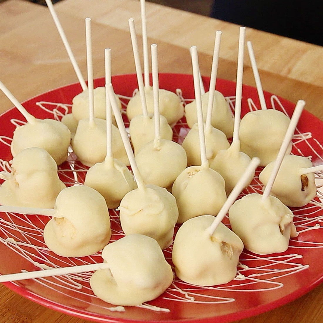 Bourbon Cheesecake Pops